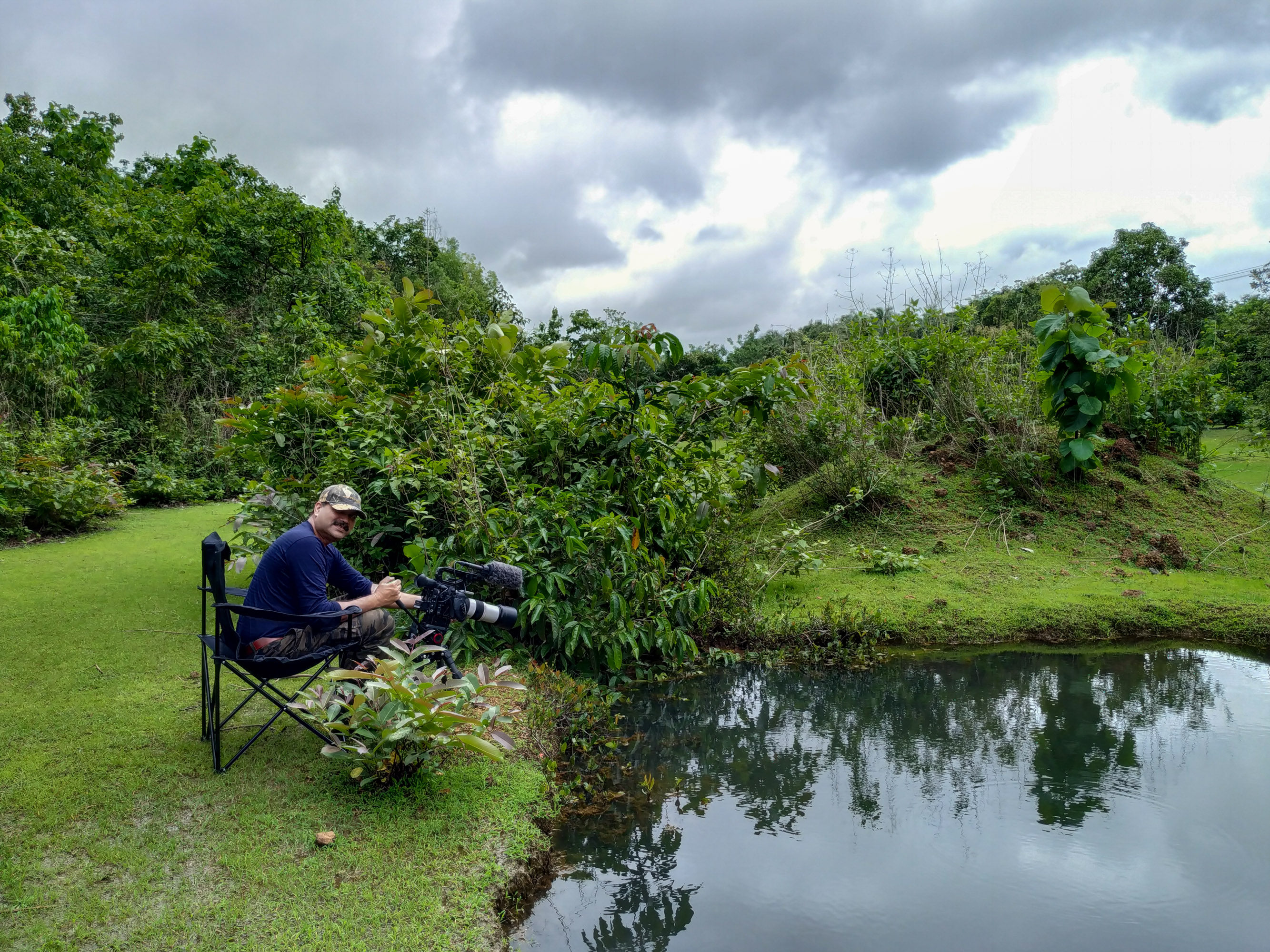 Filming marine life of a small lake